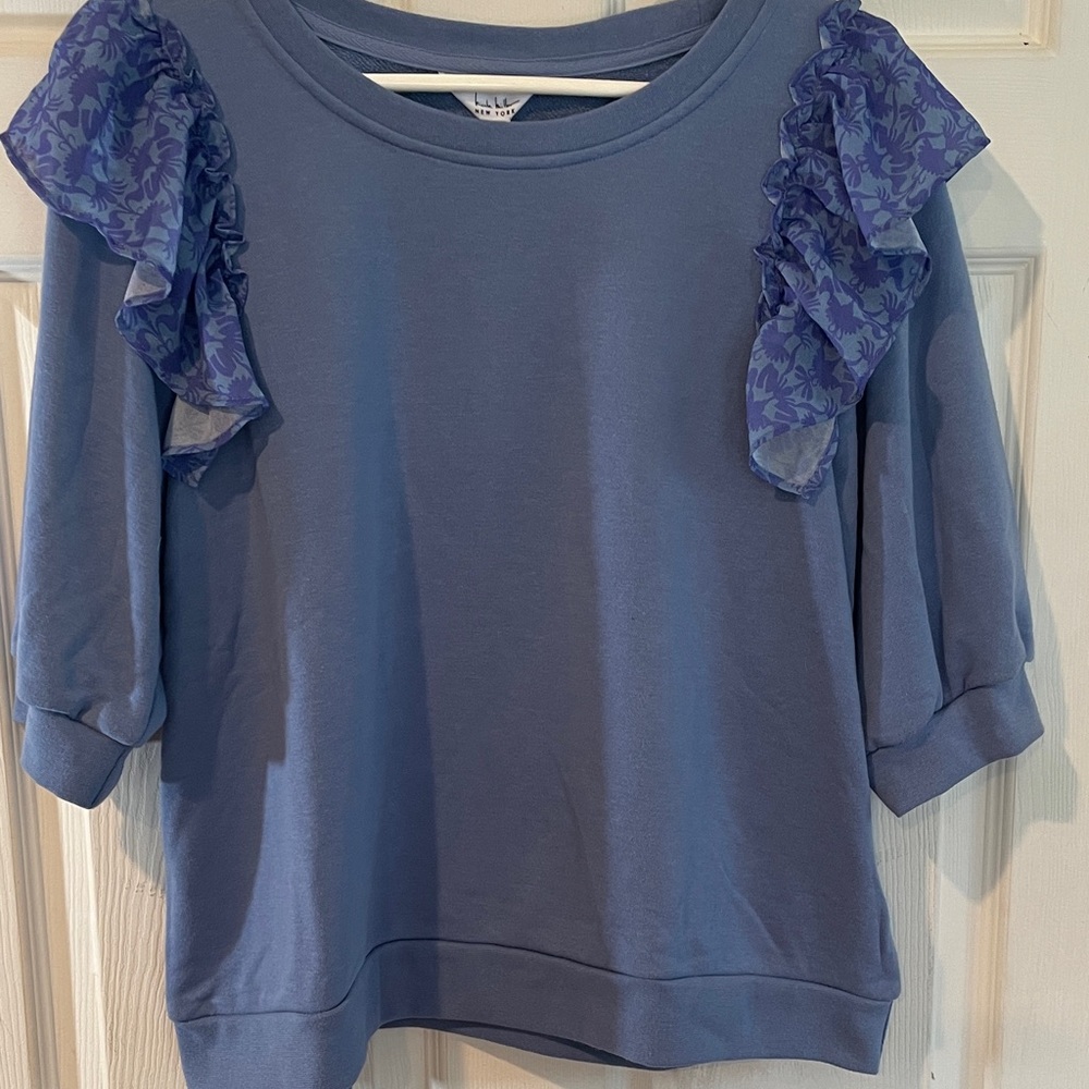 Nicole Miller SizeXL Blue Sweatshirt with Floral Ruffle Sleeves